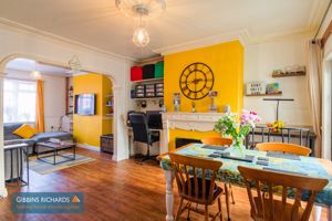 Dining Room- click for photo gallery